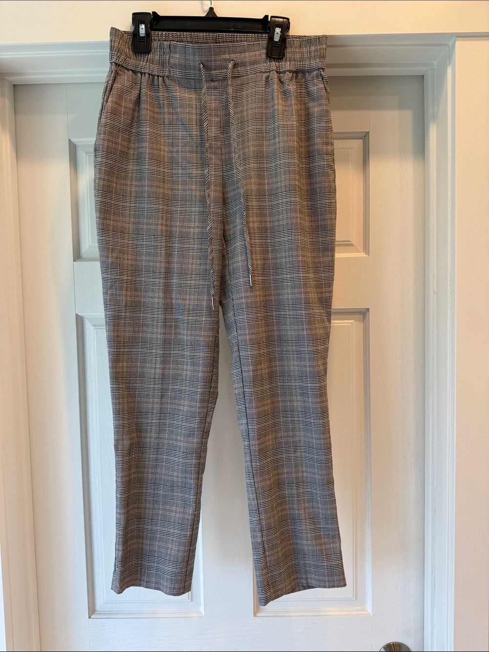 Nicole Miller Gray Plaid Straight-Leg Drawstring Trousers